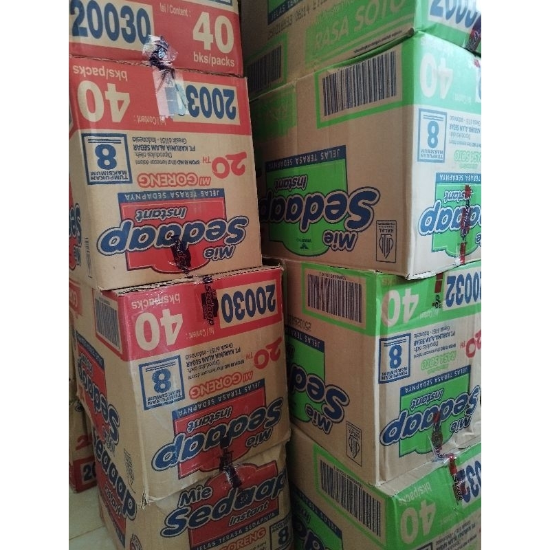 

Ayam bawang mie instan sedaap
