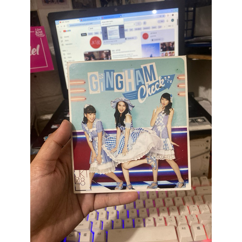 CD JKT48 Gingham Check OFC