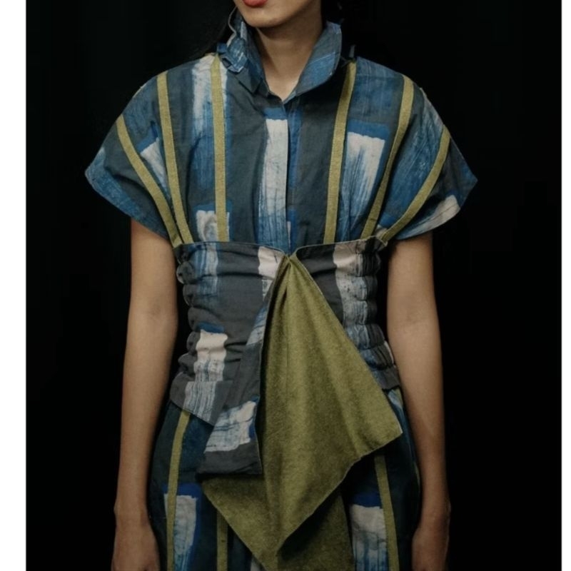 (Blm Pernah Dipakai) Oemah Etnik - Blue Flores Batik Obi Sabuk Batik Wanita All Size Branded Prelove