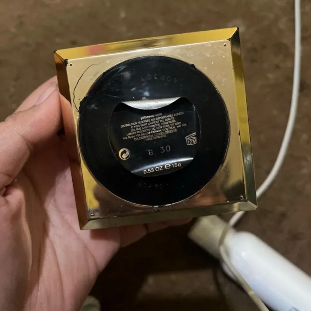 YSL CUSHION preloved