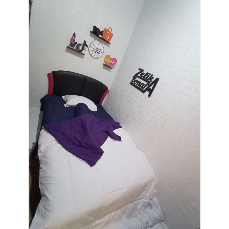 Bedcover Set Polos 2 Warna NAVY Mix PUTIH (Real Pict) / Bed Cover Polos Kombinasi 2 Warna PUTIH Mic 