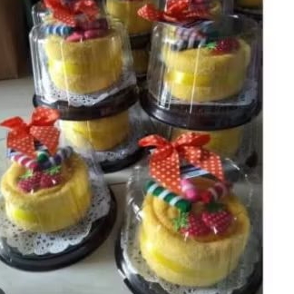 souvenir towel cake