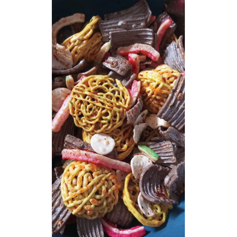 

cemilan pedas mix (campur)