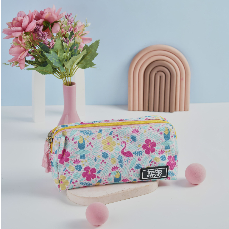 

FRECKLES Evrydy Pencil Case - Tempat Pensil Kapasitas Besar Motif Unik Multifungsi Premium / Tempat Pensil Sekolah Anak TK dan SD