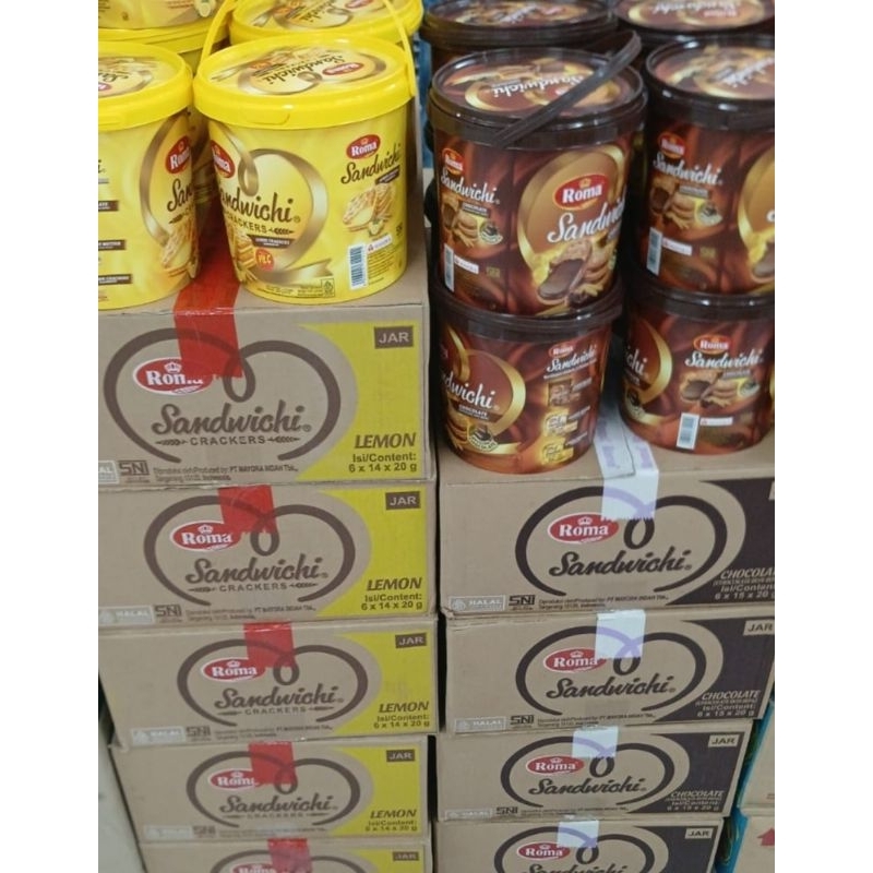 

Roma Sandwich Cracker Lemon/Coklat, stok menipizzz,kalo mau buruannn