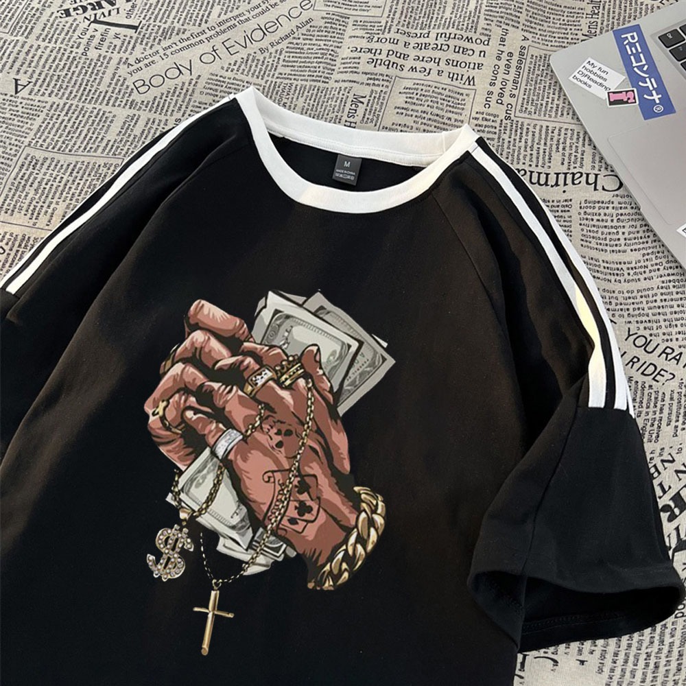 Gaya Amerika Retro Hip-hop Pegang US Dolar di Tangan pencetakan Jersey Korean Tshirt Lengan Pendek O