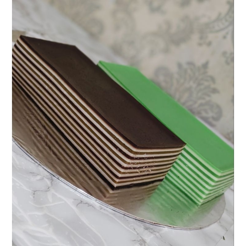 

Kue Lapis Pepe Betawi Tepung Beras Pandan & Coklat / Kue Lapis Fresh Enak
