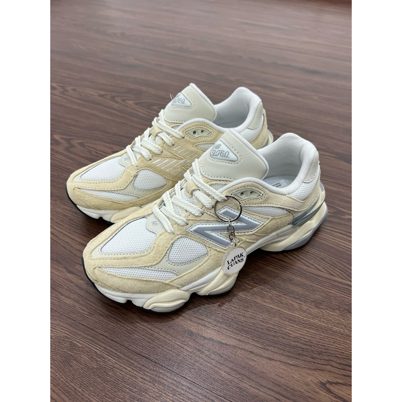 New Balance 9060 Calcium Sea Salt (RESMI PT. MAP)