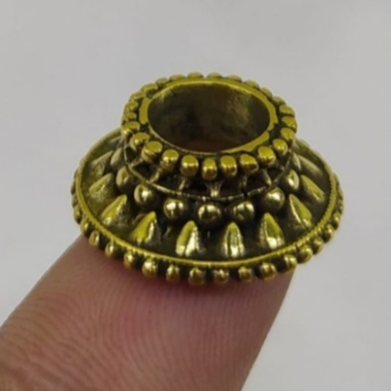 Mendak keris model Parijatra kuningan Lawas