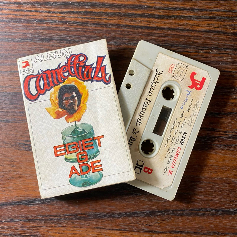 KUMPULAN ALBUM KASET PITA EBIET G. ADE - ORIGINAL