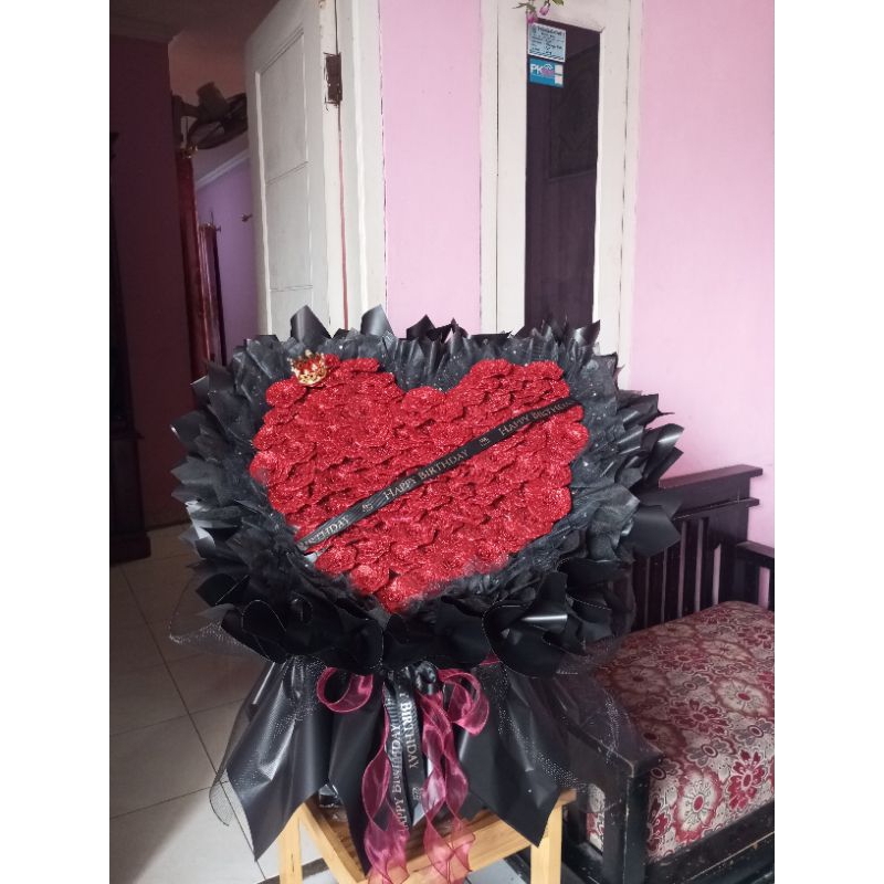 Buket Bunga Mawar Satin 100 Tangkai