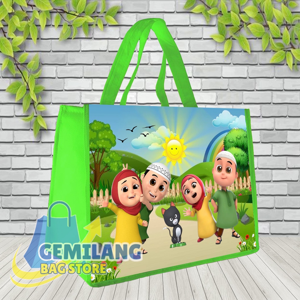 

READY STOK Tas Ulang Tahun Nusa Rara / Tas Ultah Ukuran KFC Snack / Tas Ultah Terlaris / Tas Ulang Tahun Anak / Goodie Bag Bingkisan Souvenir Anak Landscape 20x25x13 / Tas Khitanan / Tas Khajatan / Tas Bingkisan / Tas Nusarara / Tas Karakter