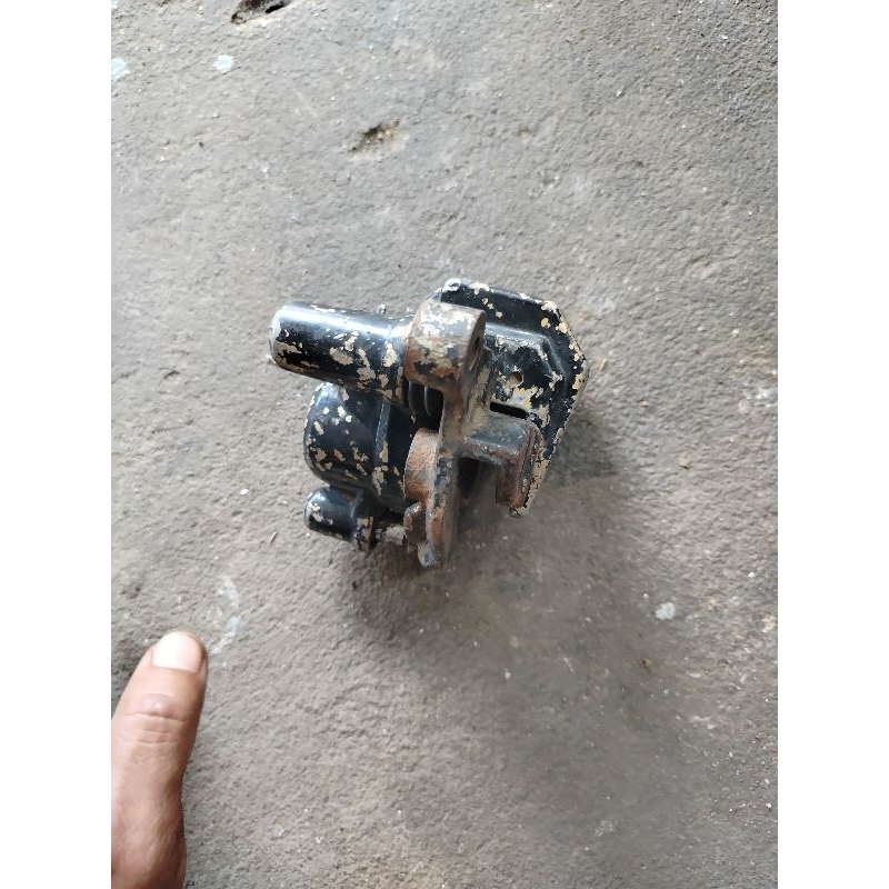 kaliper depan RX king kobra rxs tahun tua piston satu original bekas