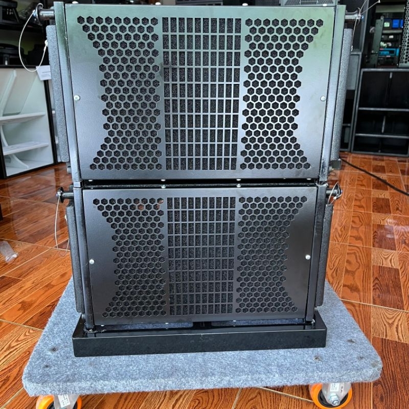 Bok Box speaker line array 8"