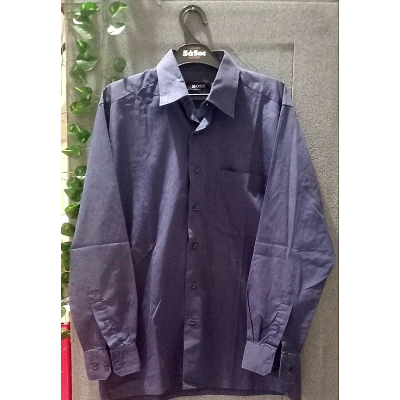 Preloved Kemeja Kerja Laki-Laki Merk Boss