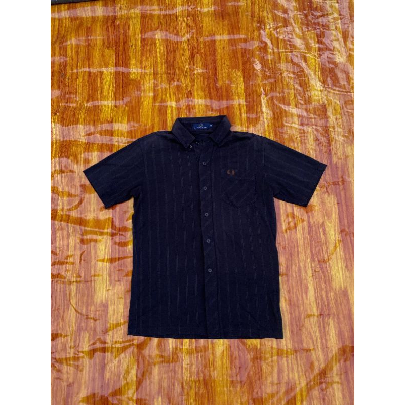 kemeja Fred Perry