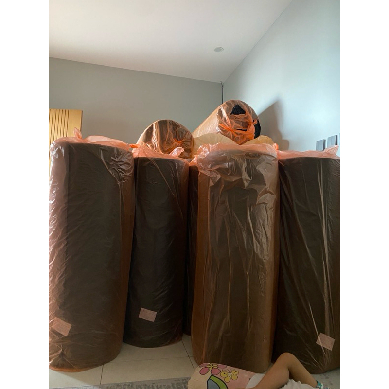 

BUBBLE WRAP ROLL 2,6 kg BUBBLE WRAP BENING BUBBLE WRAP HITAM