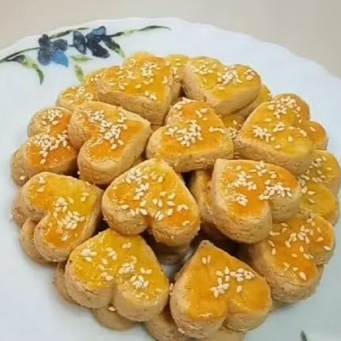 

KUE KACANG LEGIT GURIH