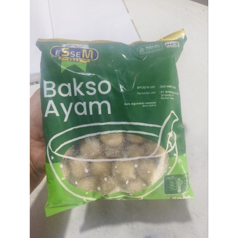 

bakso ayam essem isi 50 butir