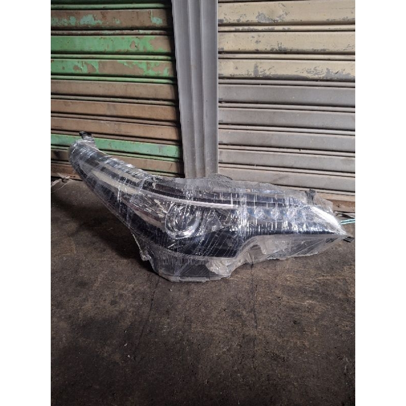 headlamp Fortuner VRZ Kanan