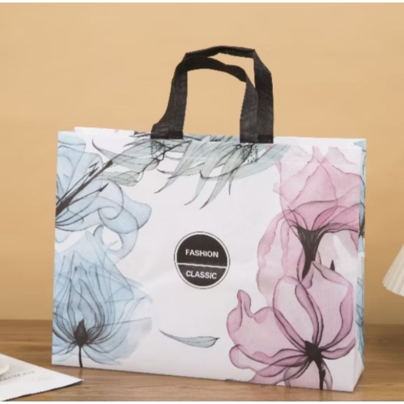 

Tas Parcell/ Tas Jinjing/Tas Belanja/Tas Wanita/Tas Belanja/Tote Bag Spunbond/Goodie Bag Spunbond/Tas Spunbond/Kain Motif Premium Kantong Jumbo Tas Kado Gift WFB,