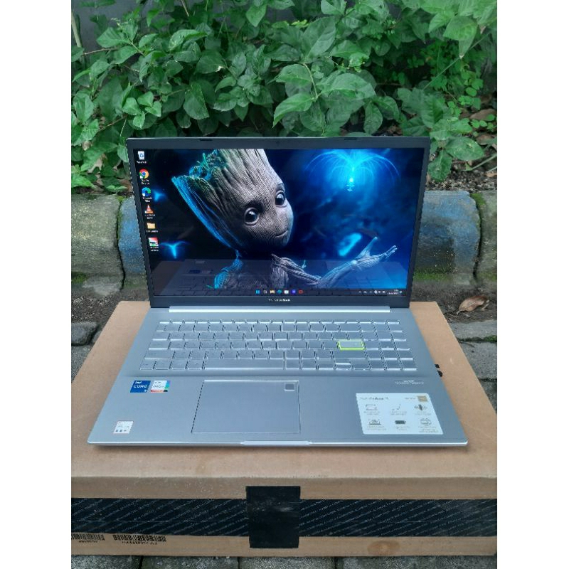 Asus Vivobook Pro14 OLED Ryzen 7-5800H 16GB/512GB Display 2.8K" OLED (M1403QA) Garansi Resmi ON