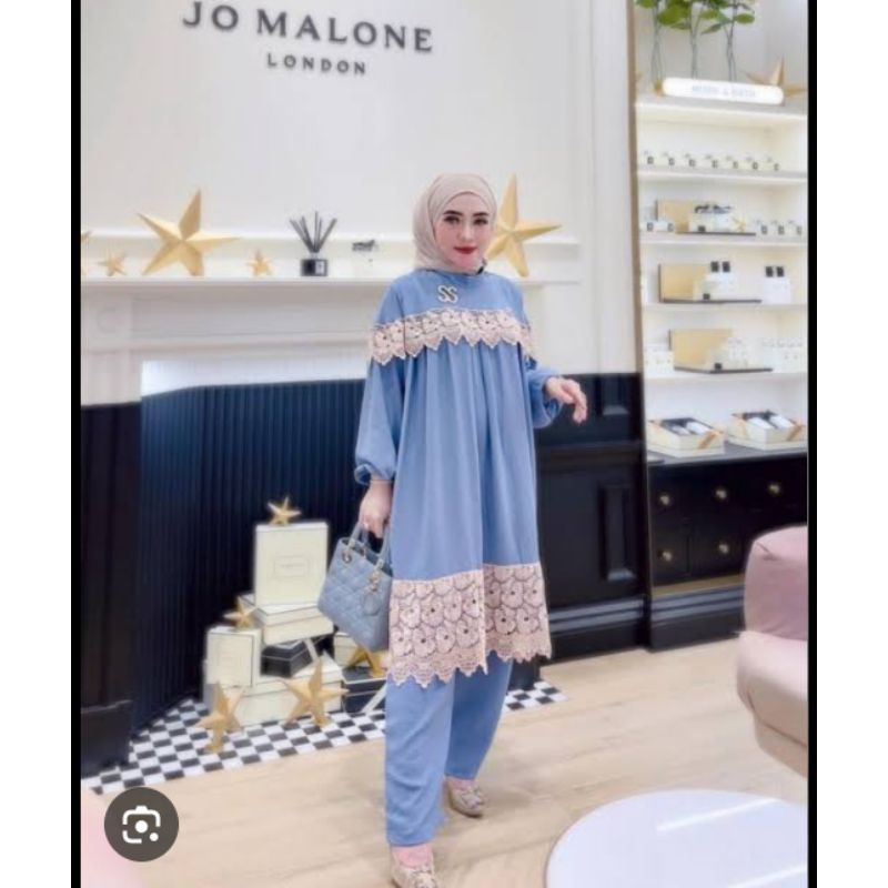 PRELOVED ONE SET SHELLA SAUKIA