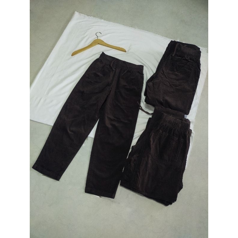 relaxed chef pants Men GU uniqlo Corduroy dark brown (brand new) -original