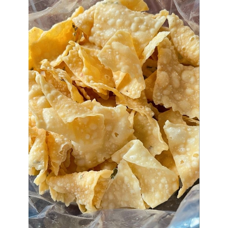 

PANGSIT BAWANG / PANGSIT BAWANG ASIN / 1KG / AMA SNACK / CAMILAN MURAH MERIAH