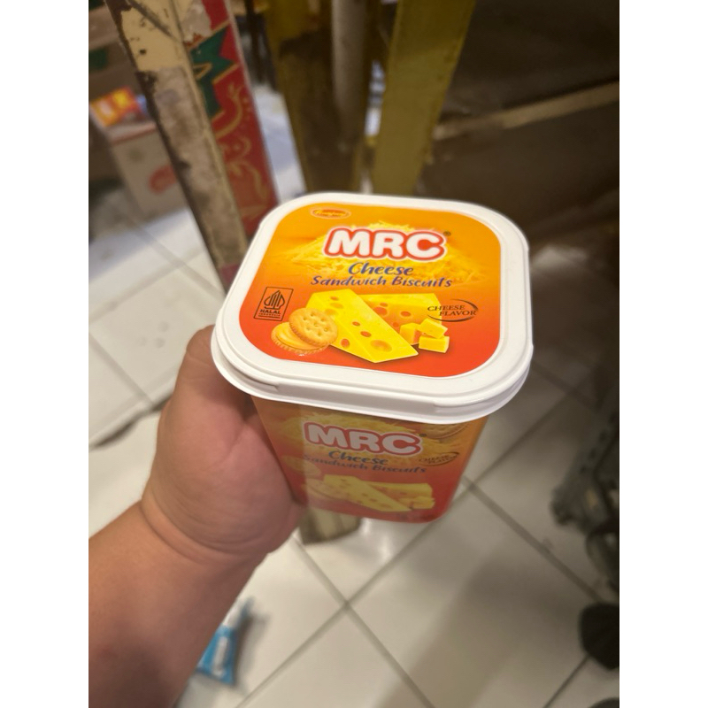 

MRC Cheese sandwich Biscuits 80gram
