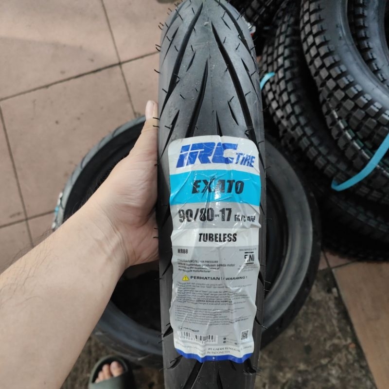 Ban luar irc tubeless 90/80-17 exato nr88