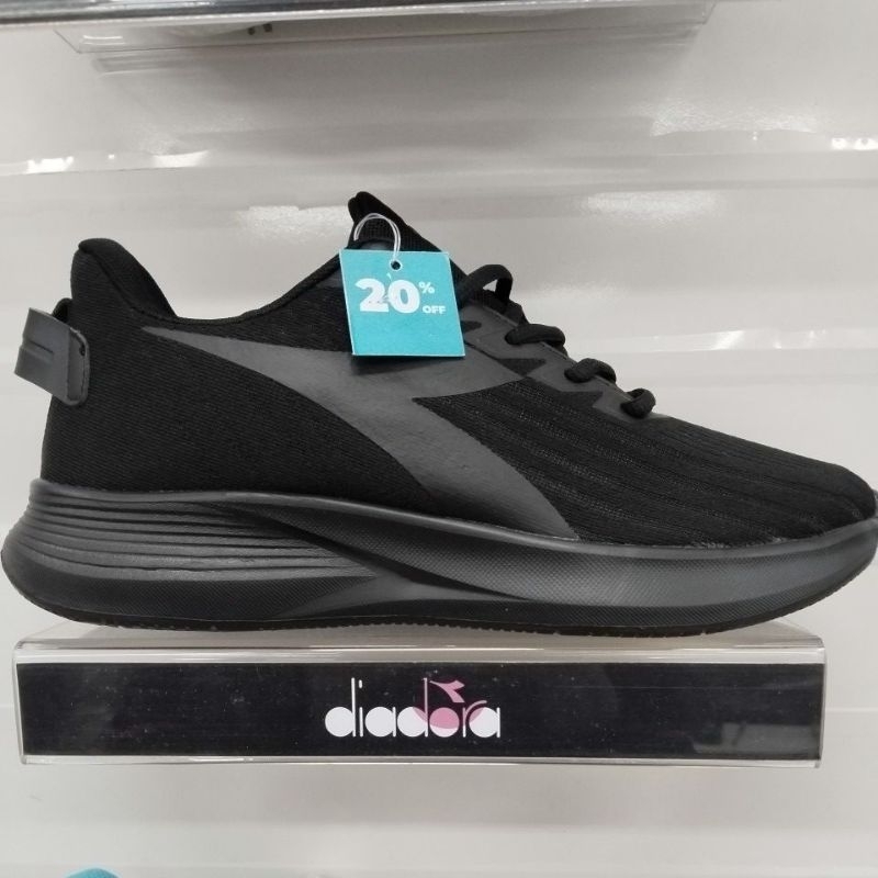 DIADORA NANO X25F0306M RUNNING UNISEK SHOES//SEPATU PRIA/WANITA_FULL BLACK