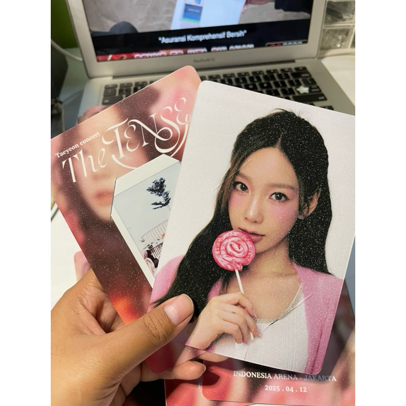 Cetak foto polaroid Taeyeon concert - The Tense in Jakarta