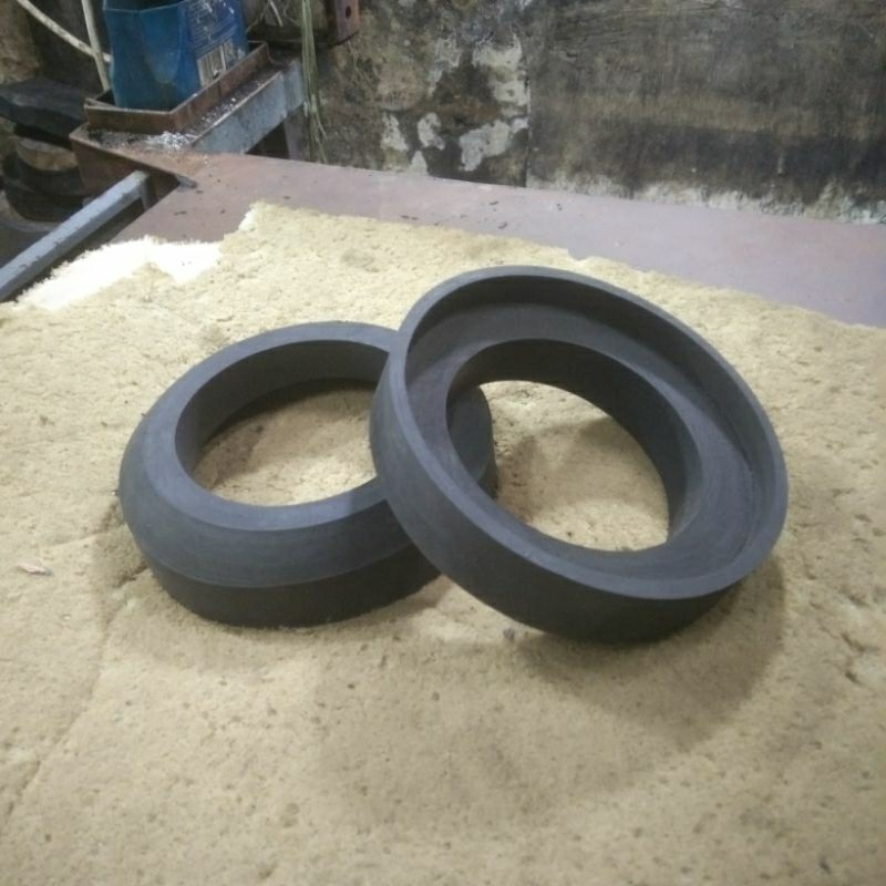 Karet Tatakan Spacer Shock Depan Atas Bahan Ban Honda Jazz Brio City 2004  BRV Mobillio Freed 1Set(2