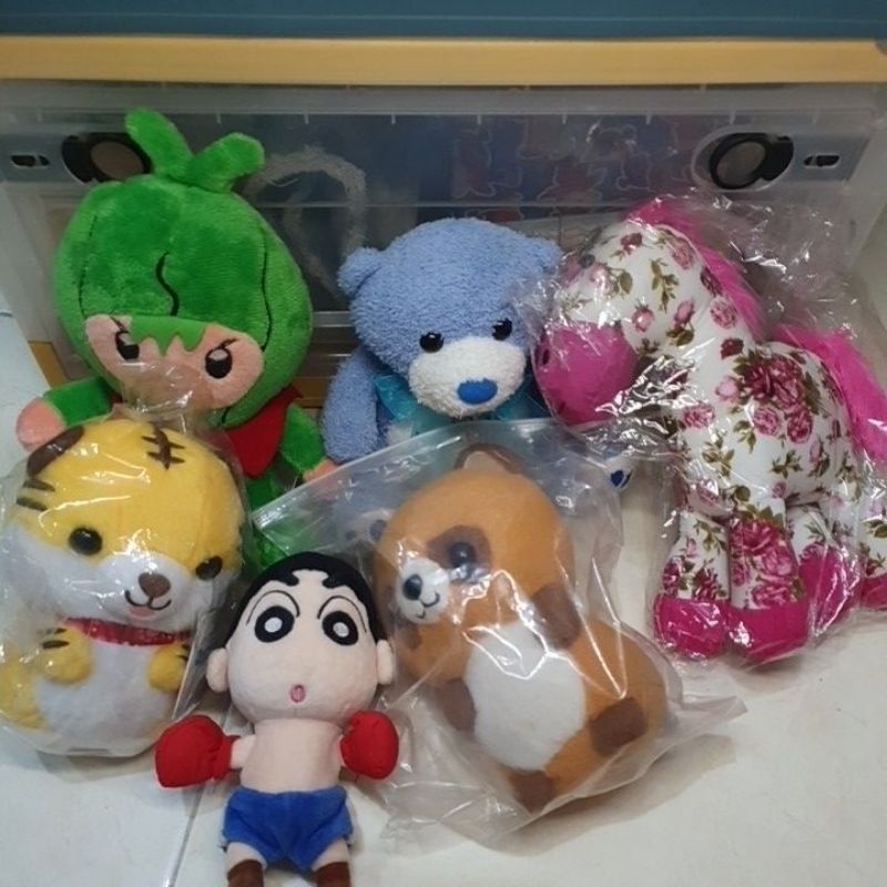 preloved boneka, raburi, naraya, sinchan