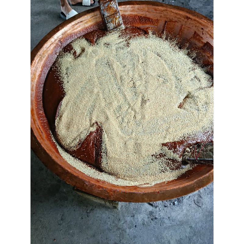 

Jenang wijen, kemasan 2 kg