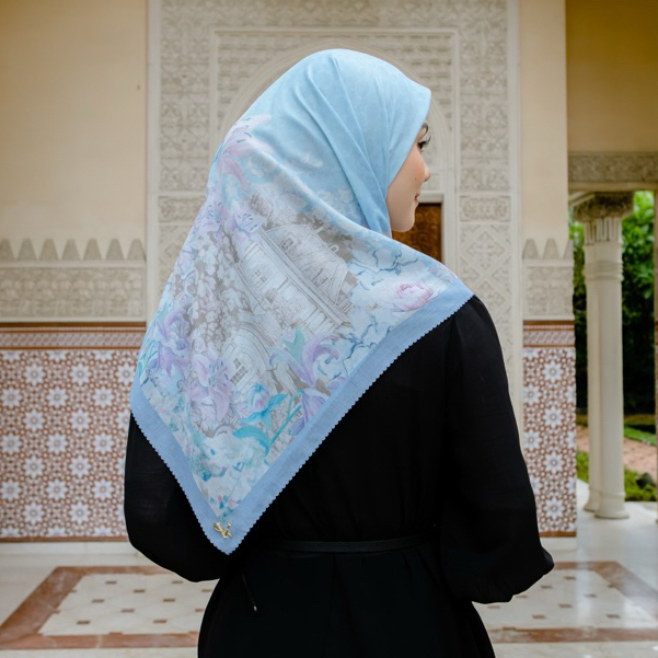 Visola Dream of Provence Scarf - Blue Hydrangea Scarf Hijab Segi Empat Motif Premium Hampers /Kado L