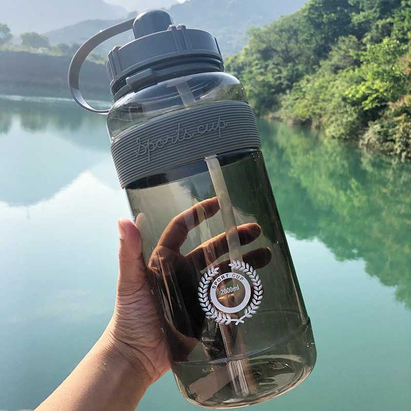 Botol Minum Plastik Sport Water Bottle 2 Liter with Straw Niehaina  - HA437