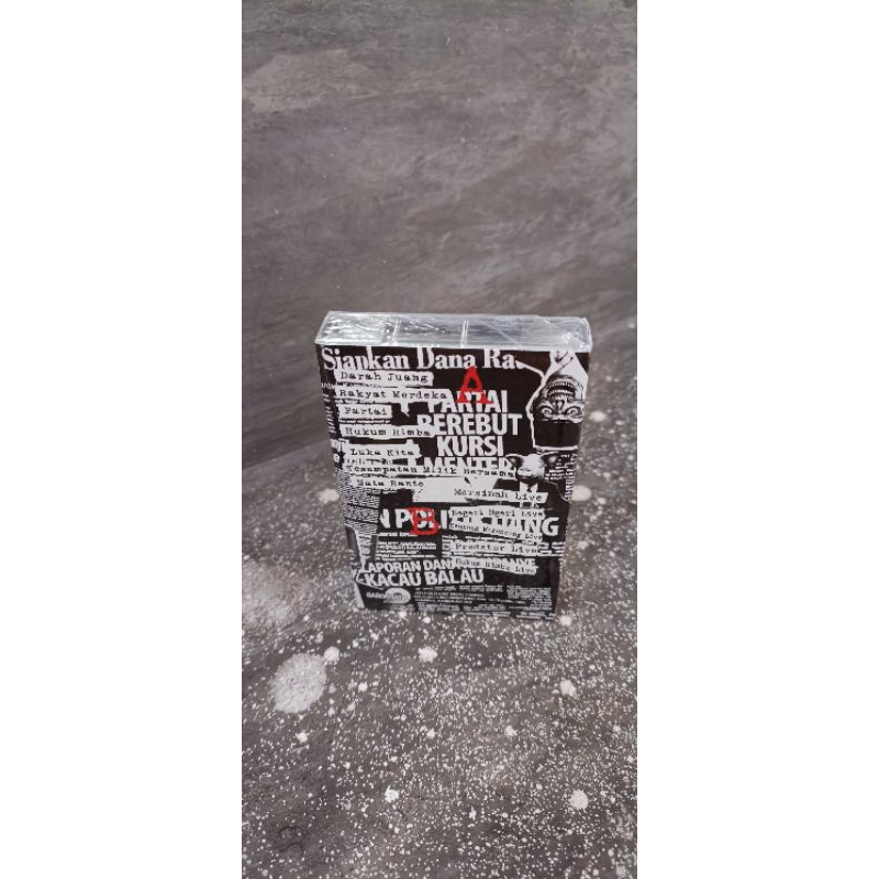 kaset marjinal partai marjinal