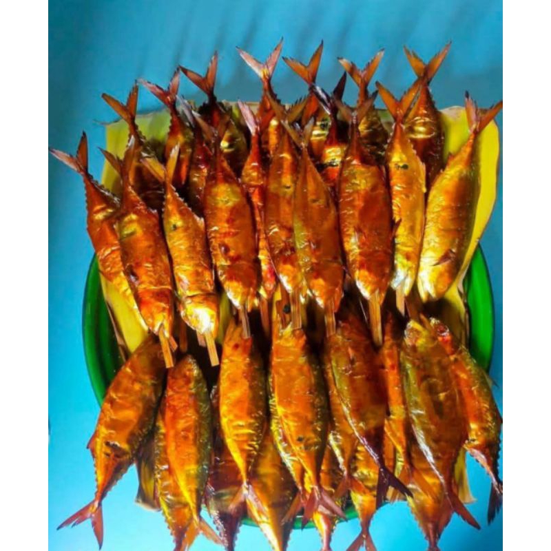 

Ikan Asap Medai Kembung isi 9-10pcs