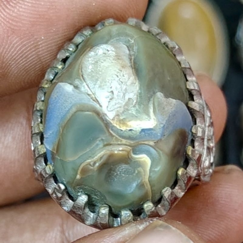 batu akik sulaiman lawasan timbul unik dan antik