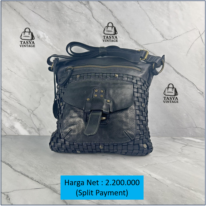 019. Aurora Harbour 2nd Black-Navy