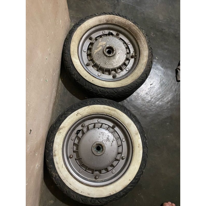 Velg set vespa tromol vespa ring 10 original