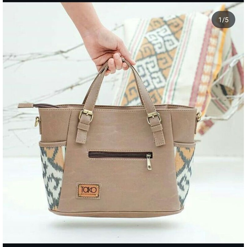 TAKO BAG PEVITA brown dan maroon