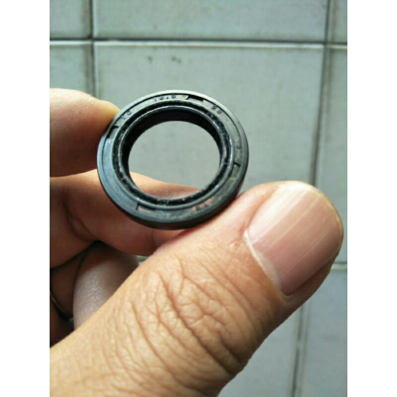 seal oil honda supra 18.9x28x5