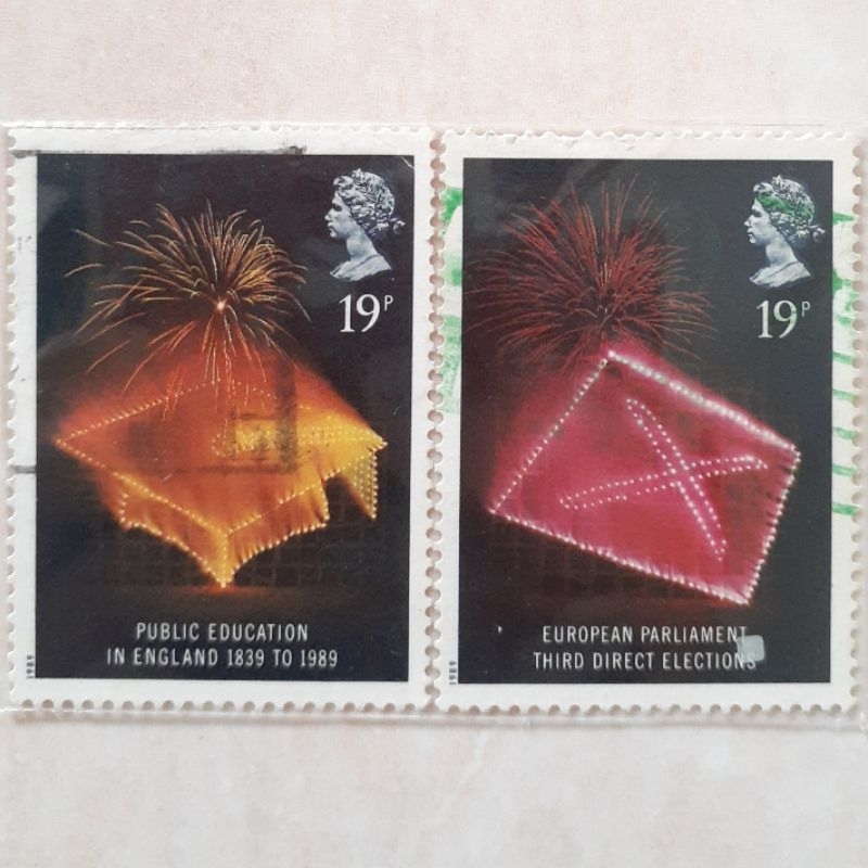

Perangko Inggris Britania Raya Cultural Anniversaries (Mortar Board, Cross On) Tahun 1989 set 2pcs
