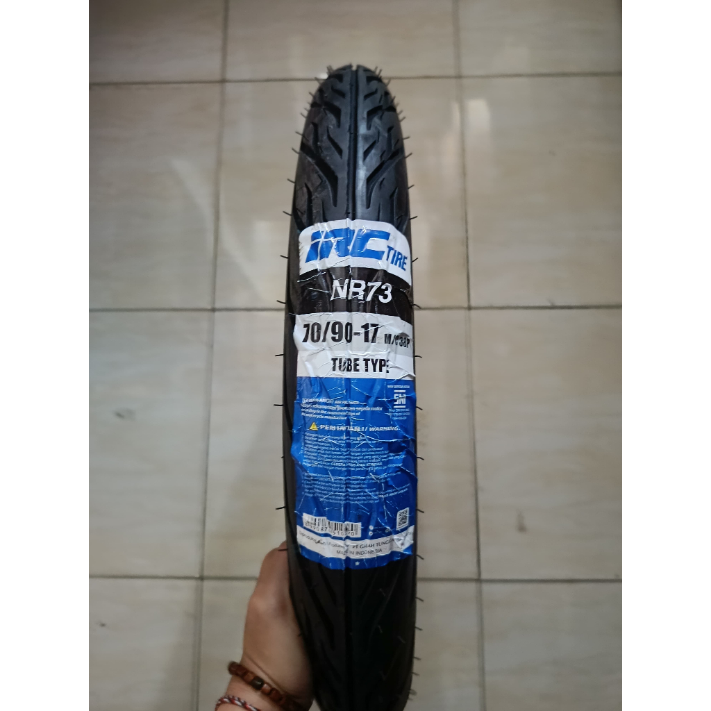 Ban Luar Depan IRC 70 / 90 ring 17 NR73 Tube Type 250 ring 17