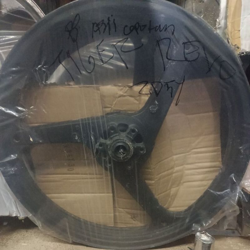 velg Tiger revo asli copotan