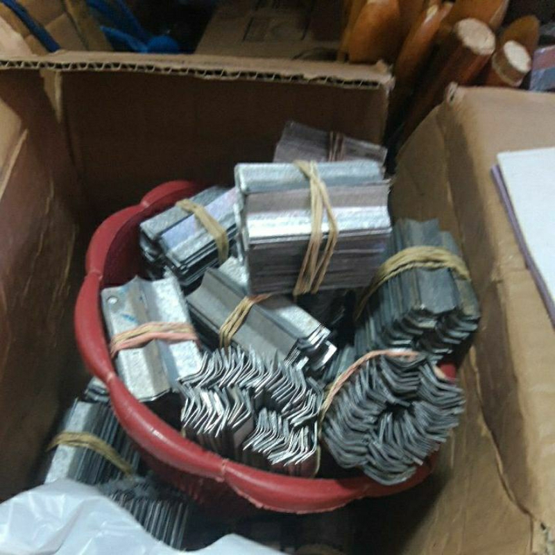 sesudu getah/talang karet tebal isi 100