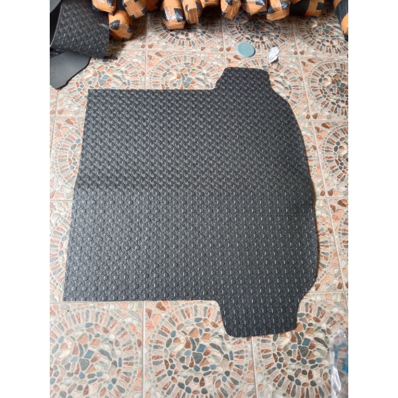 CALISTAYEE KARPET MOBIL BAGASI GRAND LIVINA/KARPET MOBIL GRAND LIVINA TERMURAH